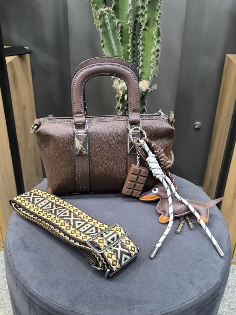 کیف وارداتی