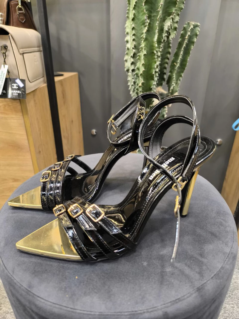 کفش وارداتی