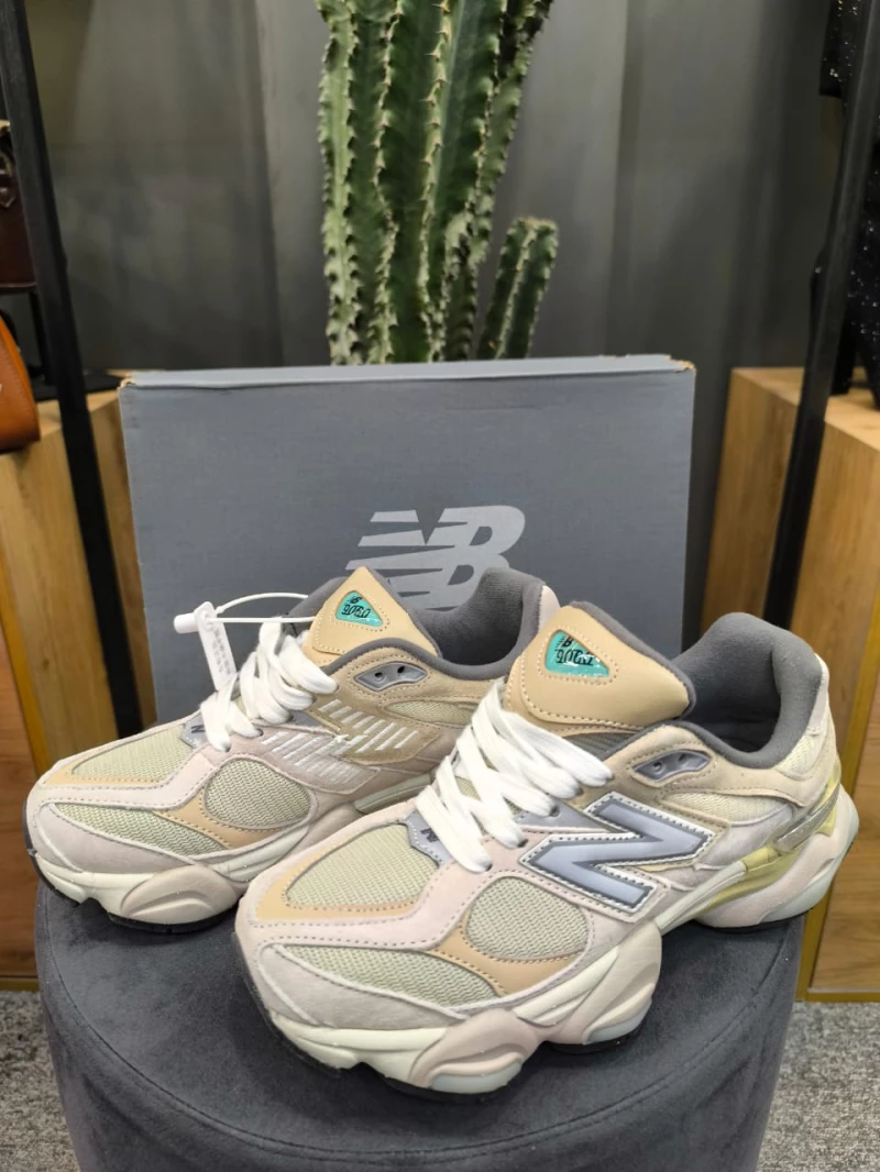 کتونی نیوبالانس 9060